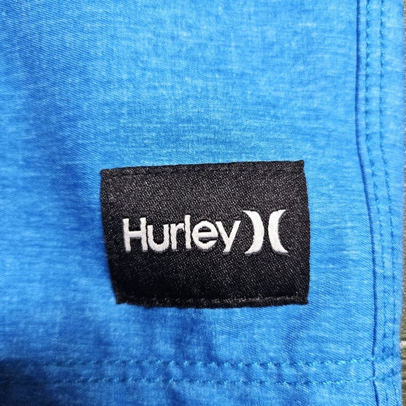 Hurley Blue shorts. Medium size - Picture 2 of 4